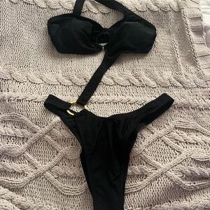 Black Strapless Bikini Set